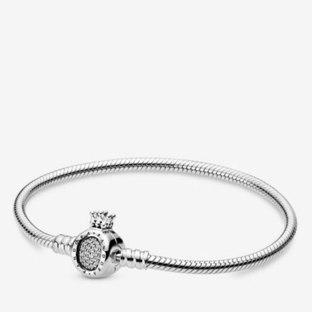 PANDORA Moments Crown O Clasp Snake Chain Bracelet